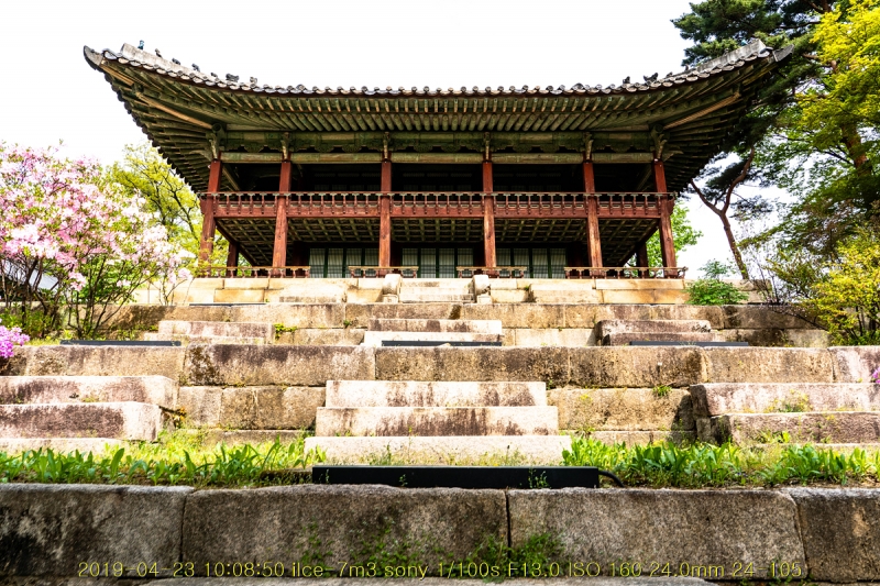 hu-20190501-29