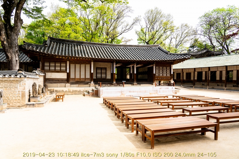 hu-20190501-45