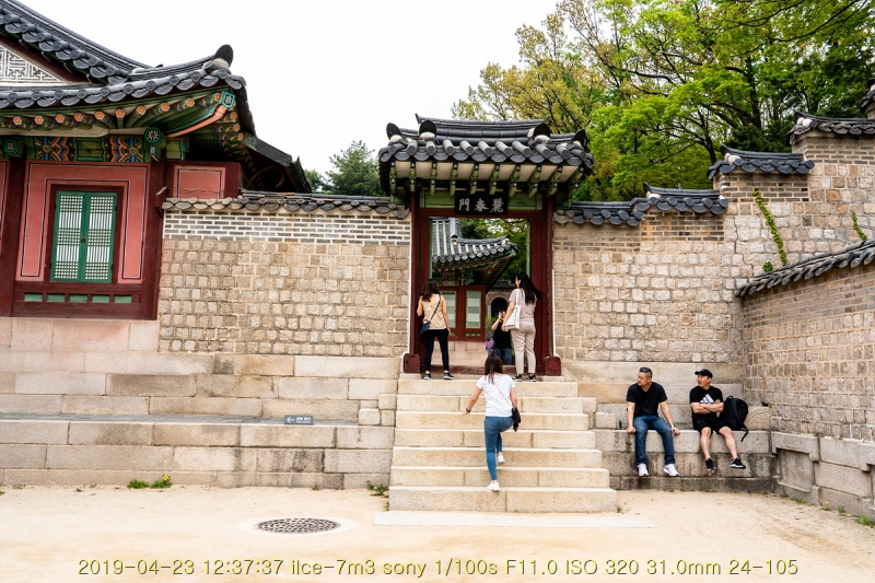 jo-20190430-22