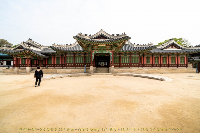 jo-20190430-27