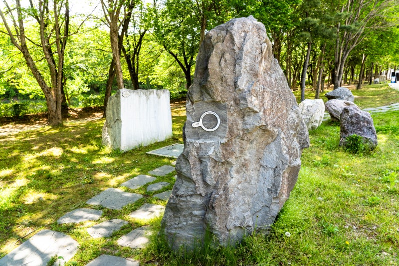⑩ 유문암 중생대 (여수시)